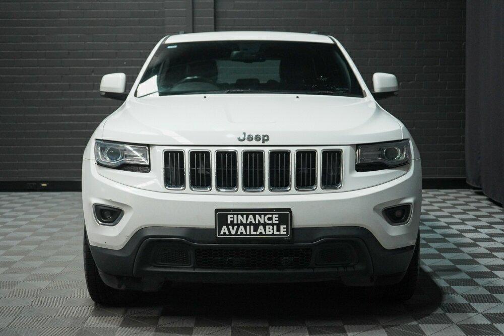Jeep Grand Cherokee image 3
