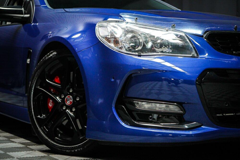 Holden Commodore image 2