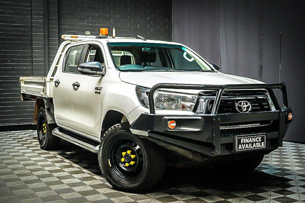 Toyota Hilux image 1