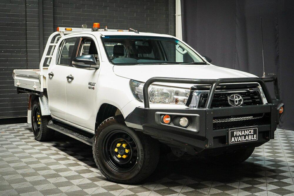 Toyota Hilux image 1