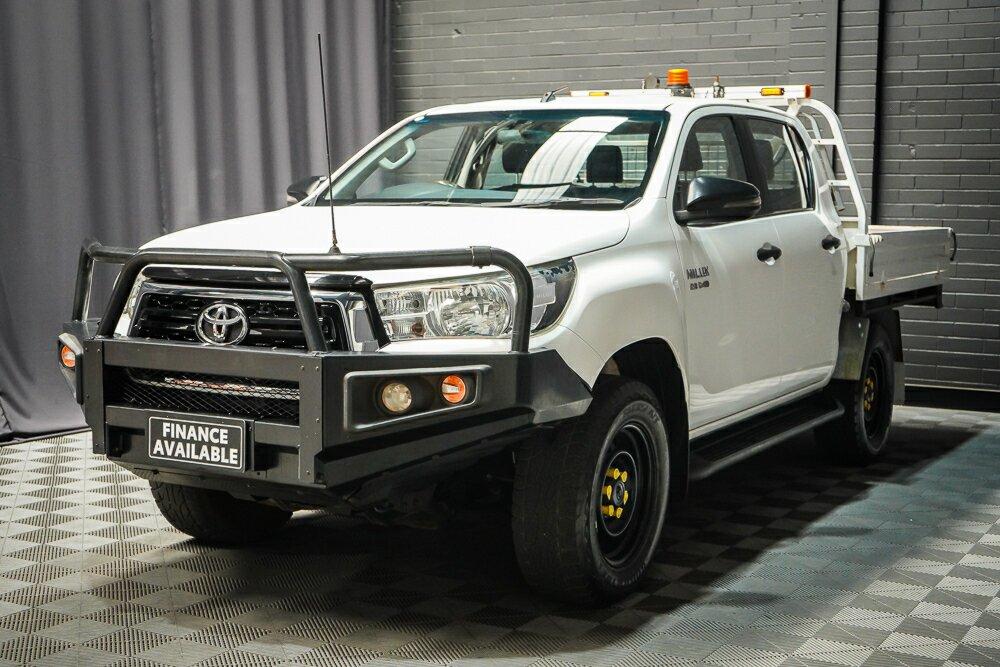Toyota Hilux image 4