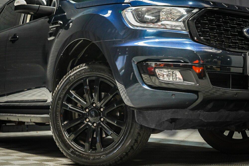 Ford Everest image 2