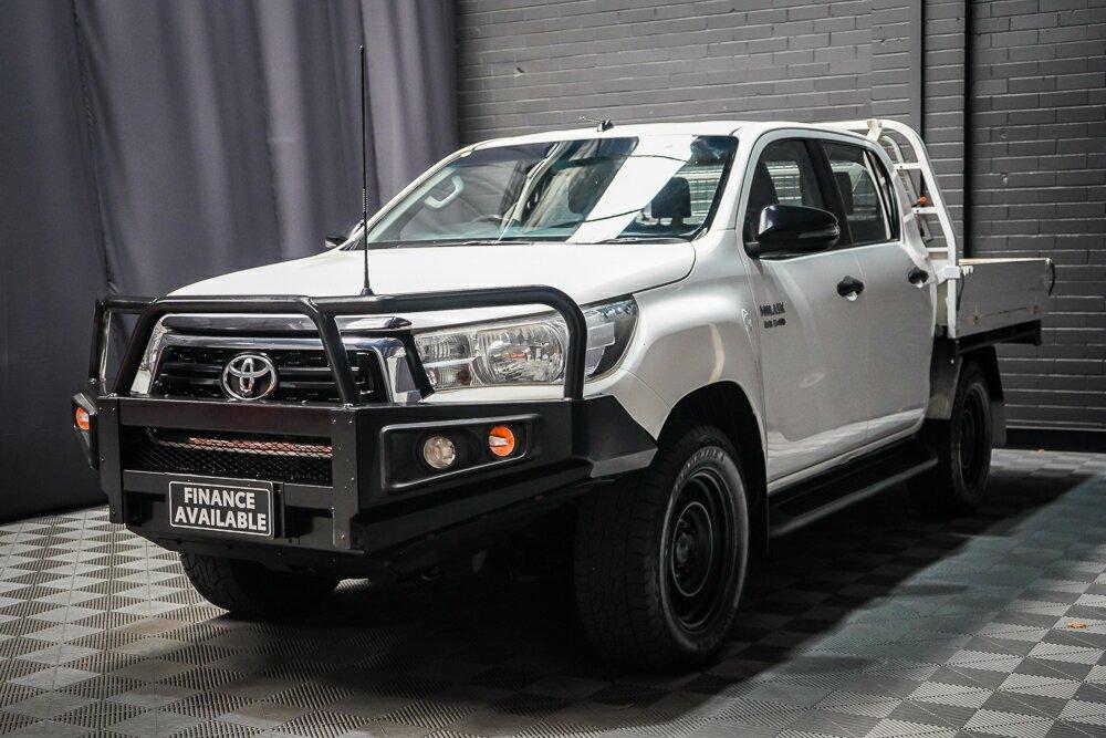 Toyota Hilux image 4