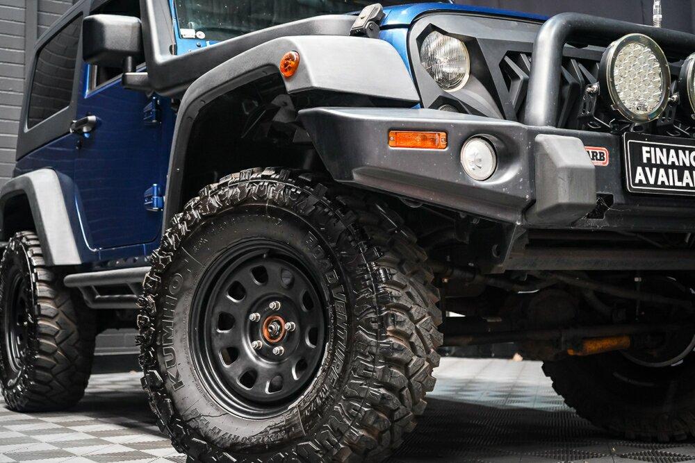 Jeep Wrangler image 2