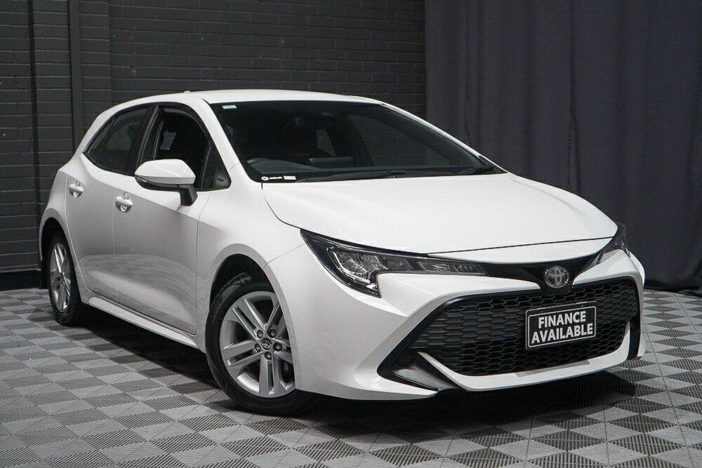 Toyota Corolla image 1