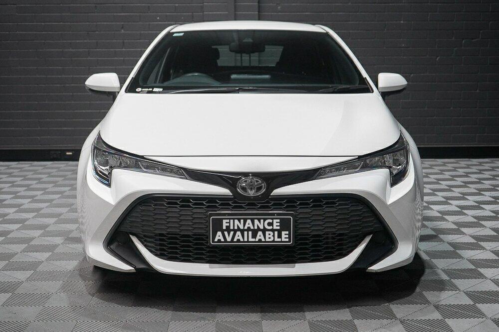 Toyota Corolla image 3