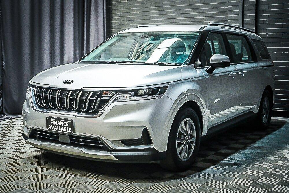 Kia Carnival image 4