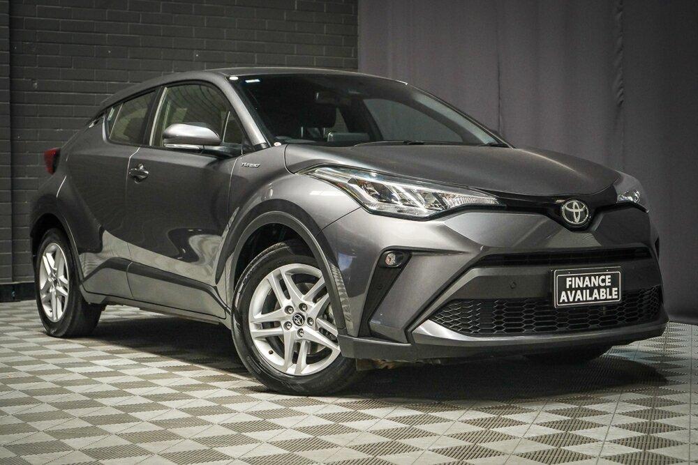 Toyota C-hr image 1