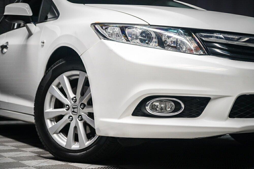 Honda Civic image 2