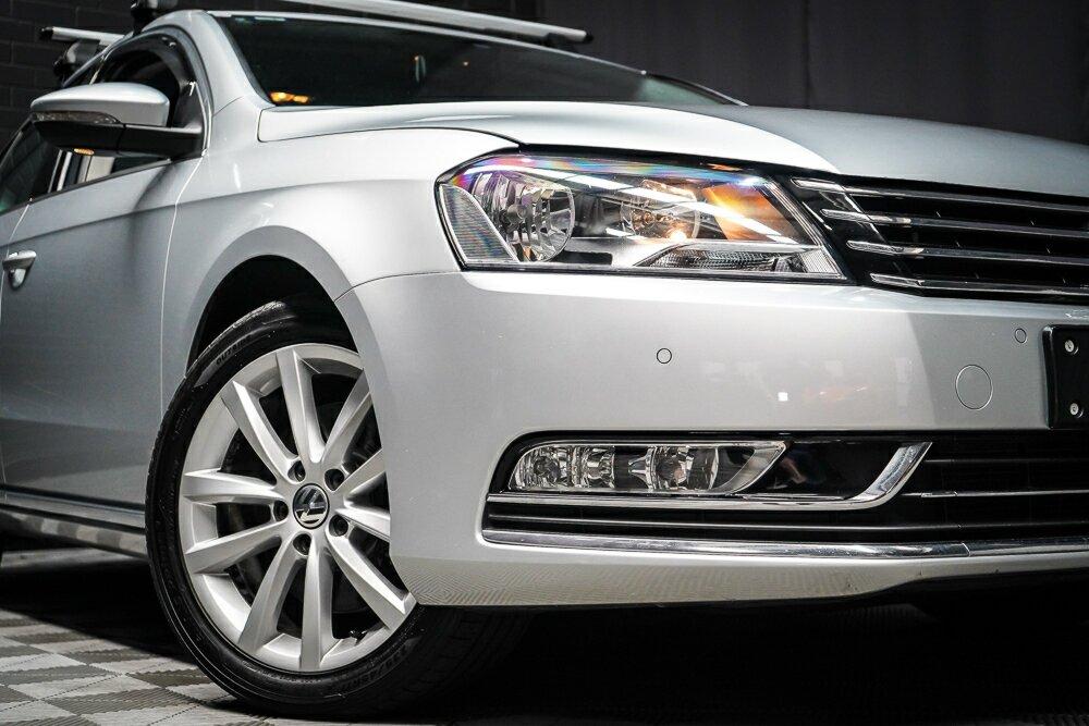 Volkswagen Passat image 2