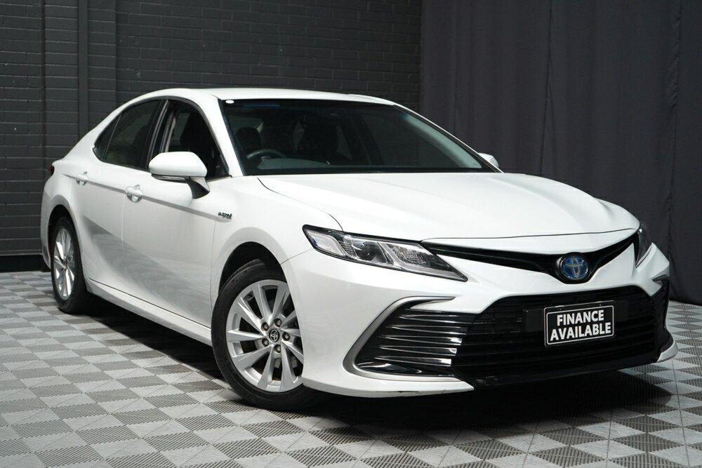 Toyota Camry image 1