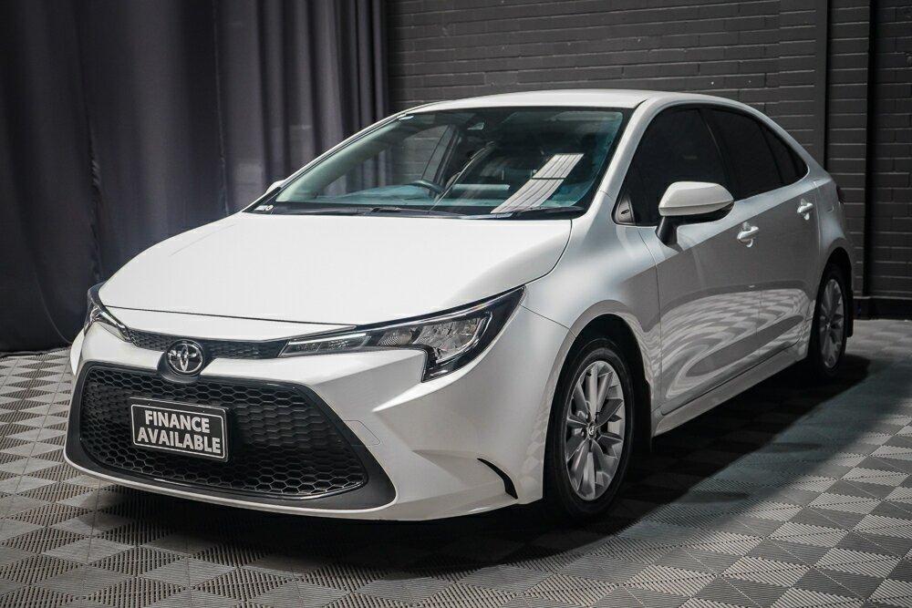 Toyota Corolla image 4