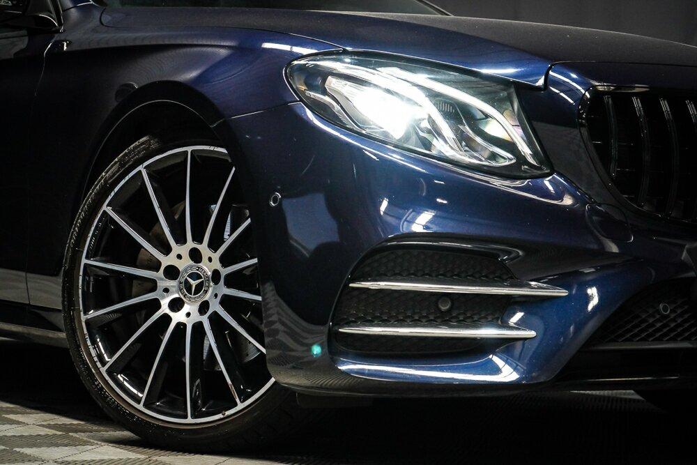 Mercedes Benz E-class image 2