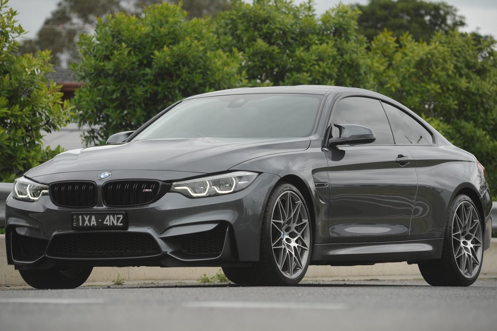 BMW M4 image 4