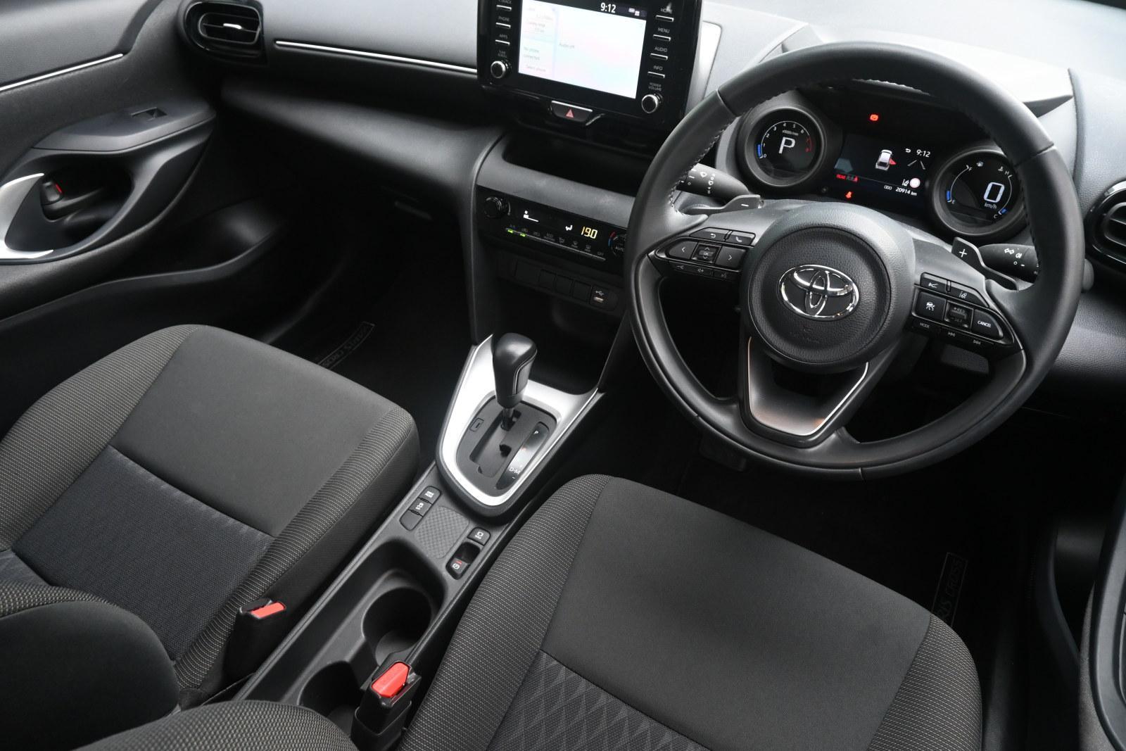 Toyota Yaris Cross image 3