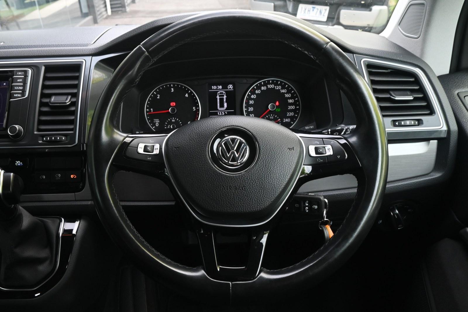 Volkswagen Multivan image 4