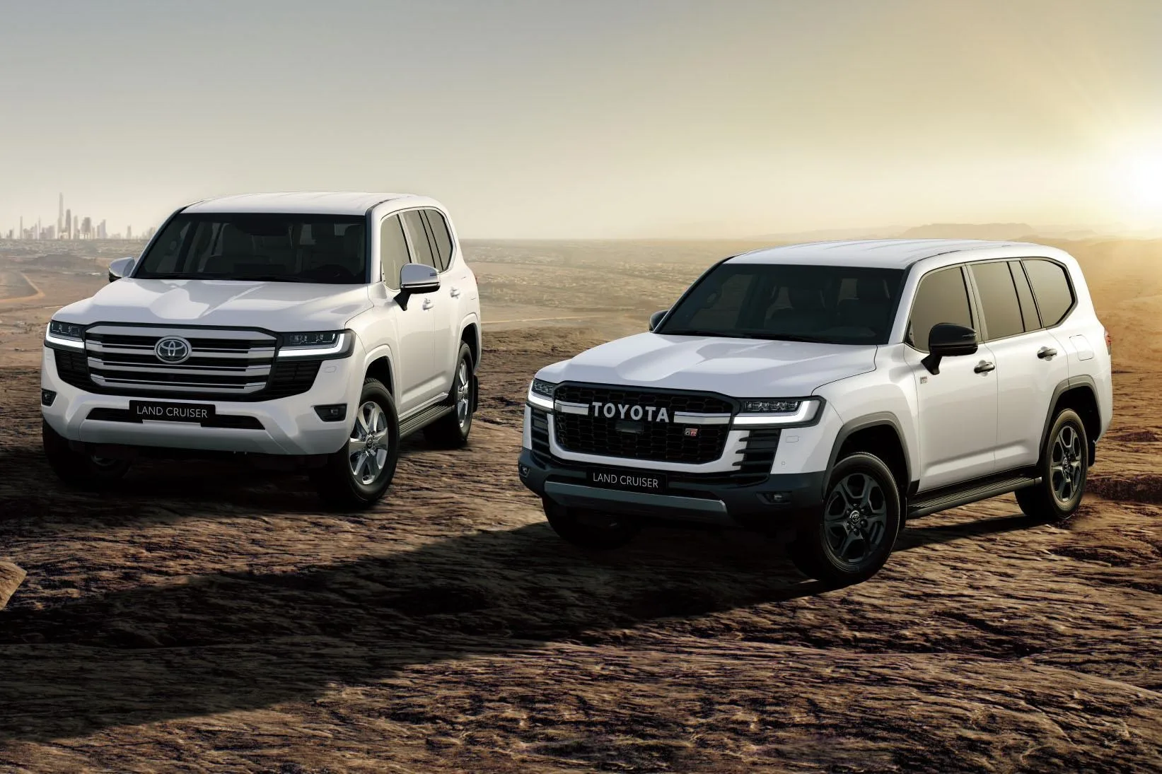 Toyota landcruiser 300 series 2