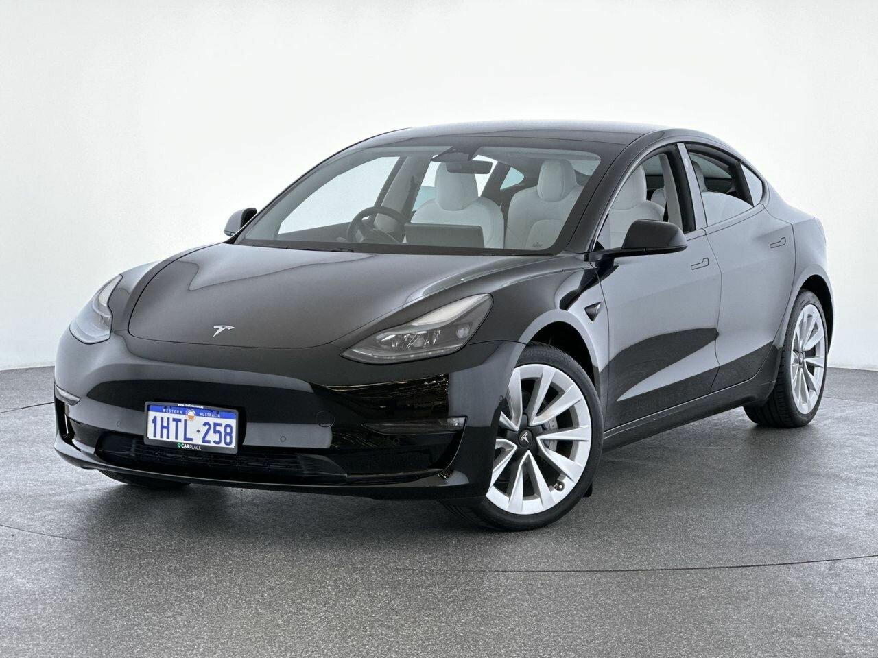 Tesla Model 3 image 2
