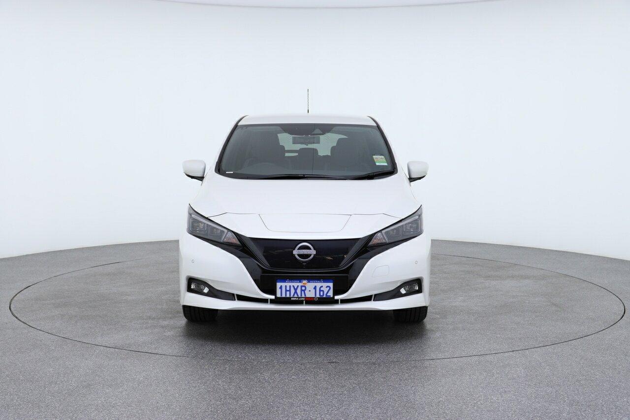 Nissan Leaf image 2