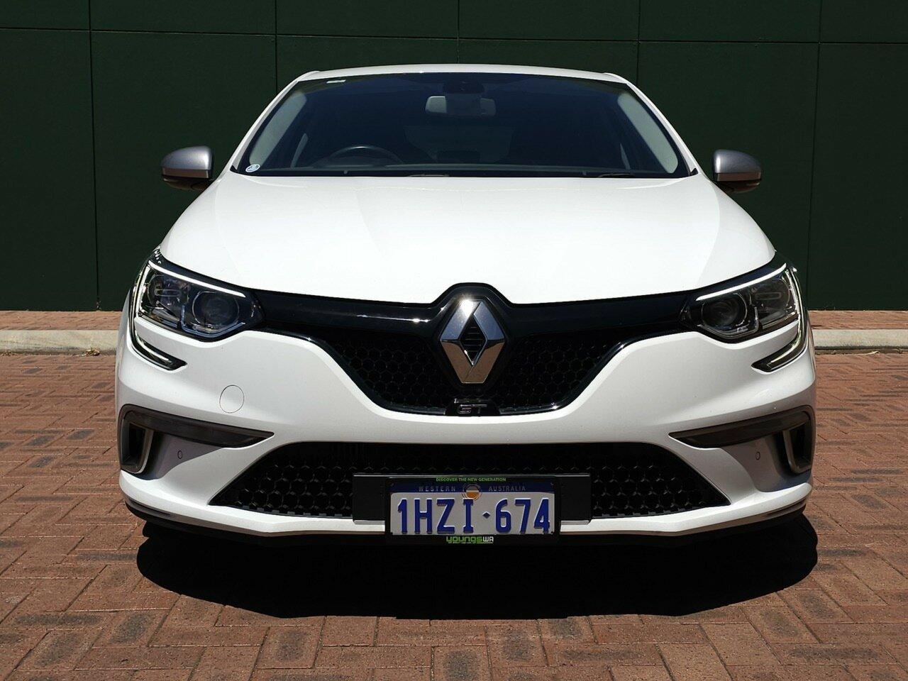 Renault Megane image 2