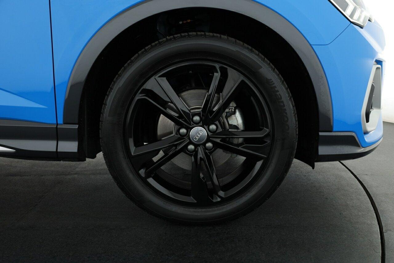 Audi Q3 image 4