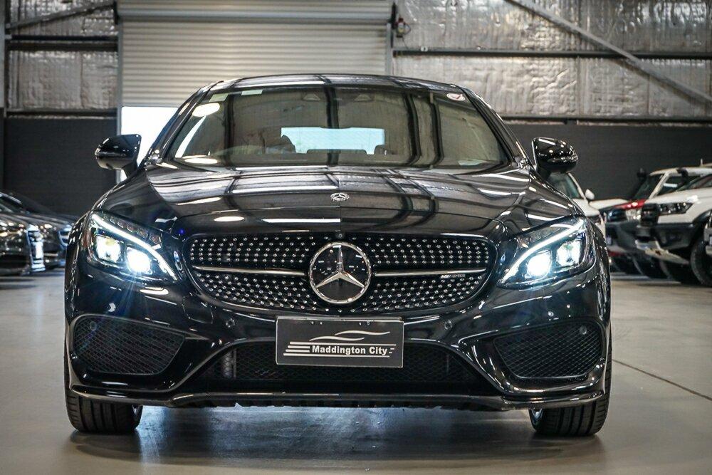 Mercedes Benz C-class image 3